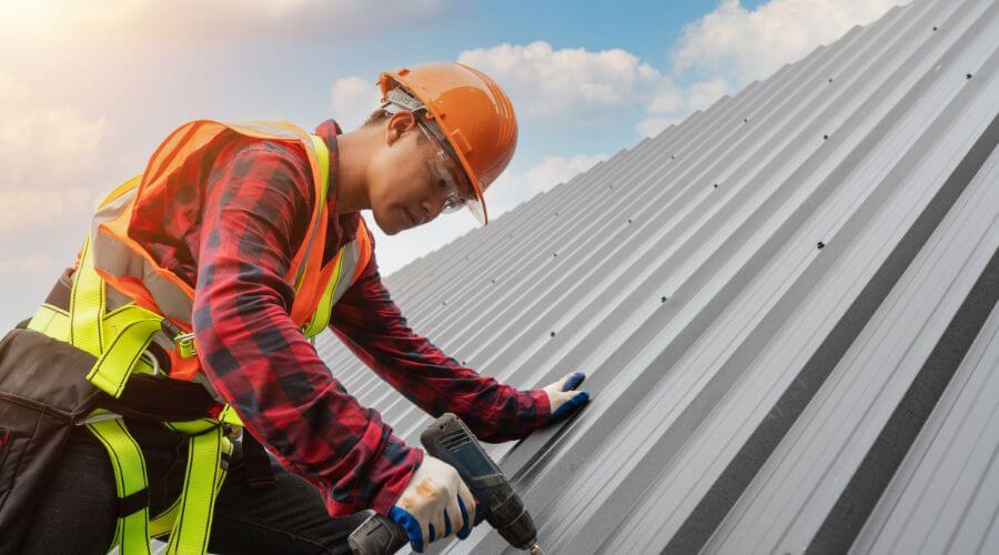 Professional Emergency Roof Repairs services in Bitely, MI